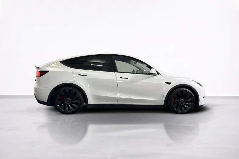 Tesla Model Y din 2022 cu 65.569 km - oferta TES245663 - foto 6