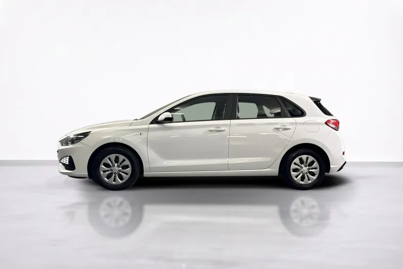 Hyundai i30 din 2023 cu 51.050 km - oferta HYU245664 - foto 2