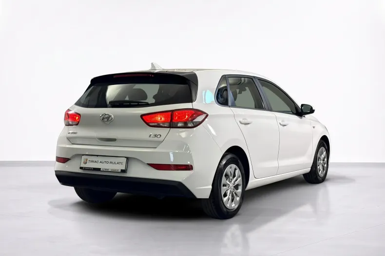 Hyundai i30 din 2023 cu 51.050 km - oferta HYU245664 - foto 5
