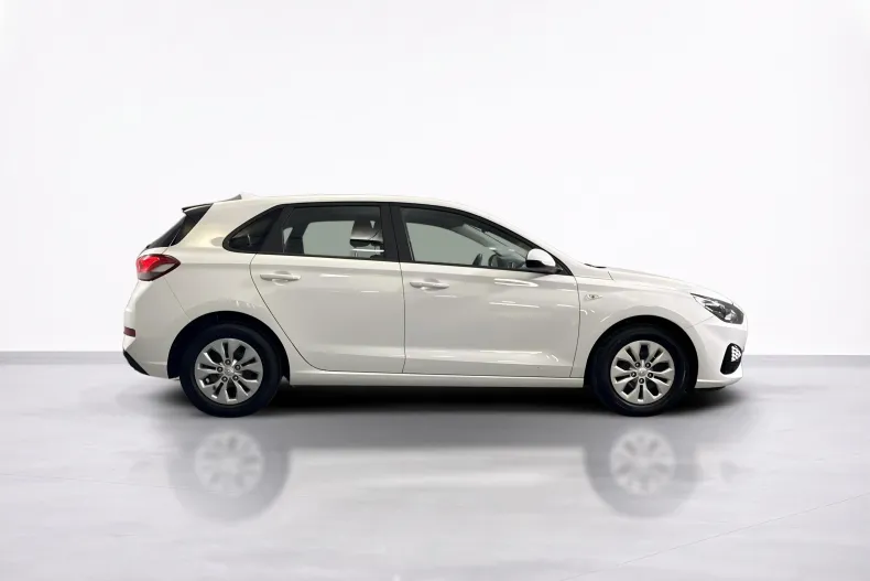 Hyundai i30 din 2023 cu 51.050 km - oferta HYU245664 - foto 6