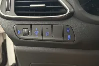 Hyundai i30 din 2023 cu 51.050 km - oferta HYU245664 - foto 15