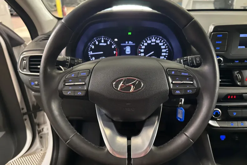 Hyundai i30 din 2023 cu 51.050 km - oferta HYU245664 - foto 16