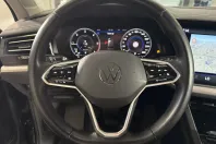 Volkswagen Touareg din 2021 cu 165.462 km - oferta VOL245665 - foto 16
