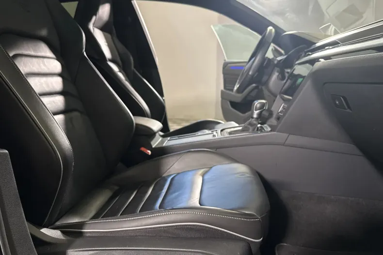 Volkswagen Arteon din 2022 cu 85.069 km - oferta VOL245666 - foto 11
