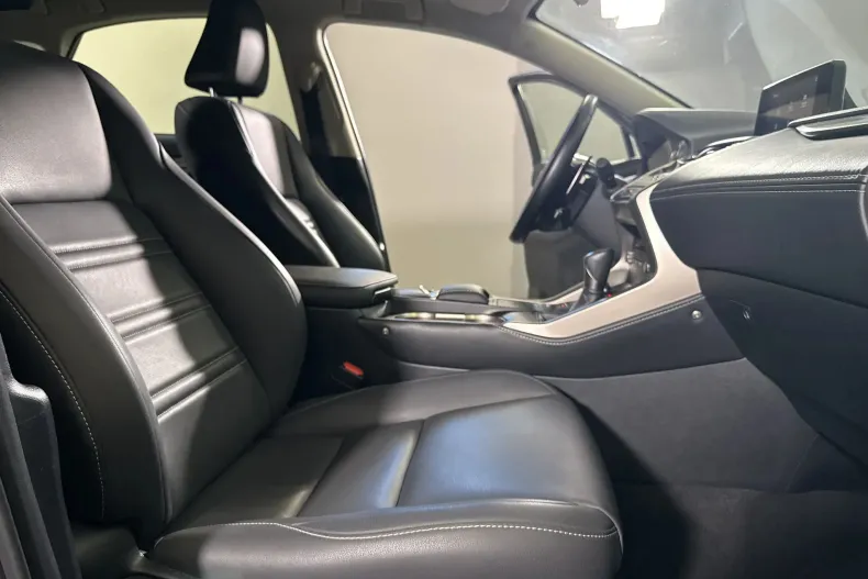 Lexus Seria NX din 2020 cu 112.358 km - oferta LEX245672 - foto 11