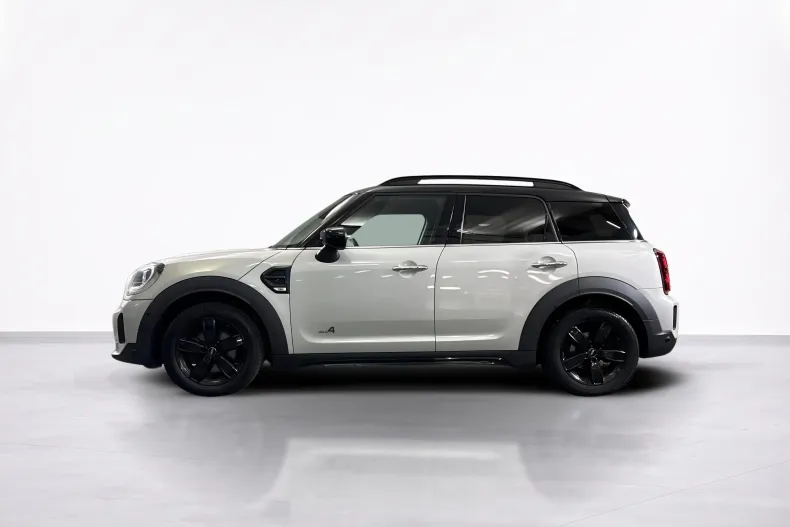 MINI Countryman din 2021 cu 42.108 km - oferta MIN245675 - foto 2