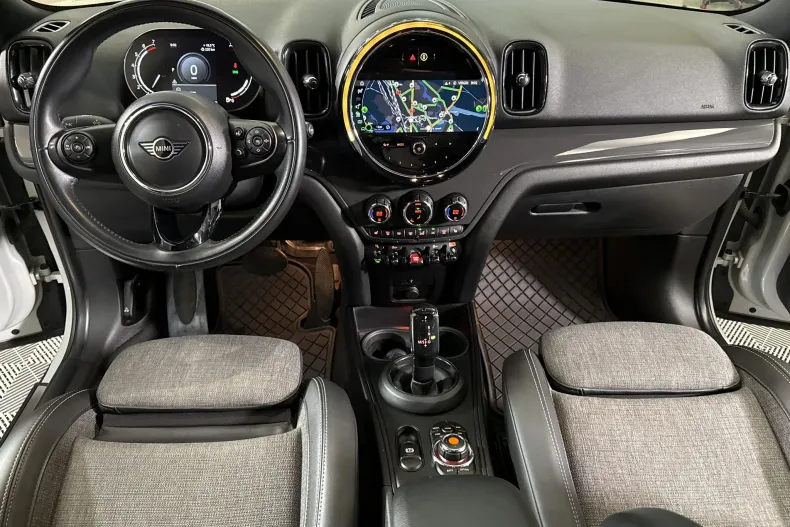 MINI Countryman din 2021 cu 42.108 km - oferta MIN245675 - foto 9