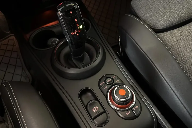 MINI Countryman din 2021 cu 42.108 km - oferta MIN245675 - foto 16