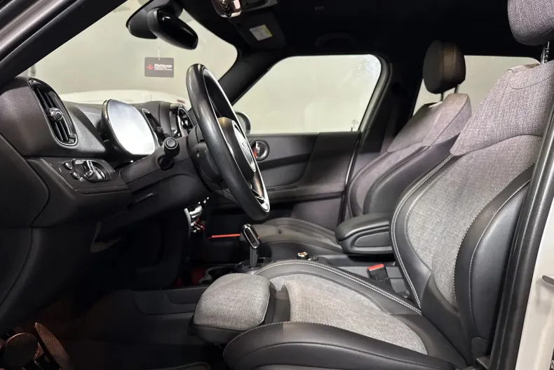 MINI Countryman din 2021 cu 42.108 km - oferta MIN245675 - foto 23