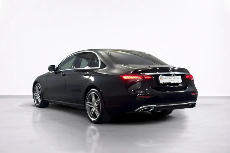 Mercedes-Benz E 220 (Clasa E) din 2021 cu 138.289 km - oferta MER245677 - foto 3