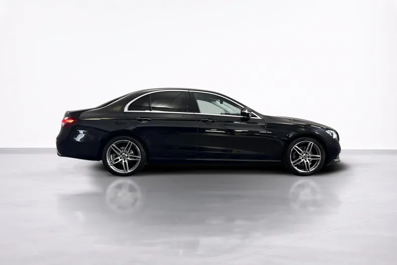 Mercedes-Benz E 220 (Clasa E) din 2021 cu 138.289 km - oferta MER245677 - foto 6