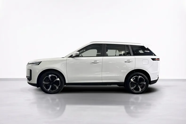 Jaecoo 5 din 2026 cu 34 km - oferta JAE245678 - foto 2