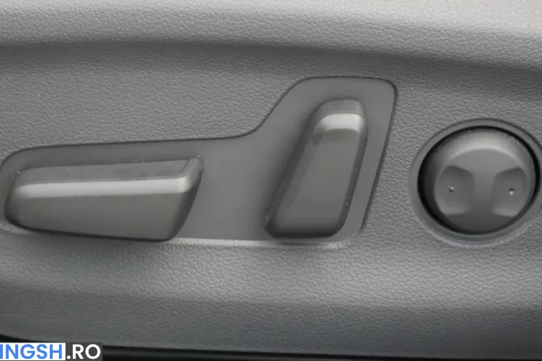 Hyundai IONIQ din 2020 cu 93.551 km - oferta HYU245686 - foto 15
