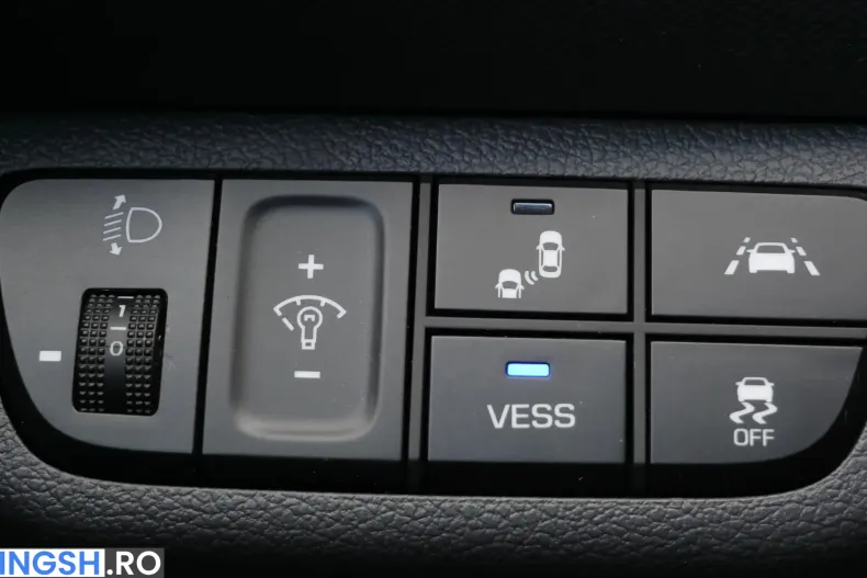 Hyundai IONIQ din 2020 cu 93.551 km - oferta HYU245686 - foto 22
