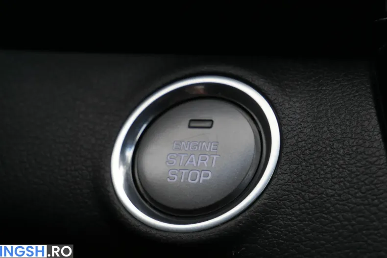 Hyundai IONIQ din 2020 cu 93.551 km - oferta HYU245686 - foto 24