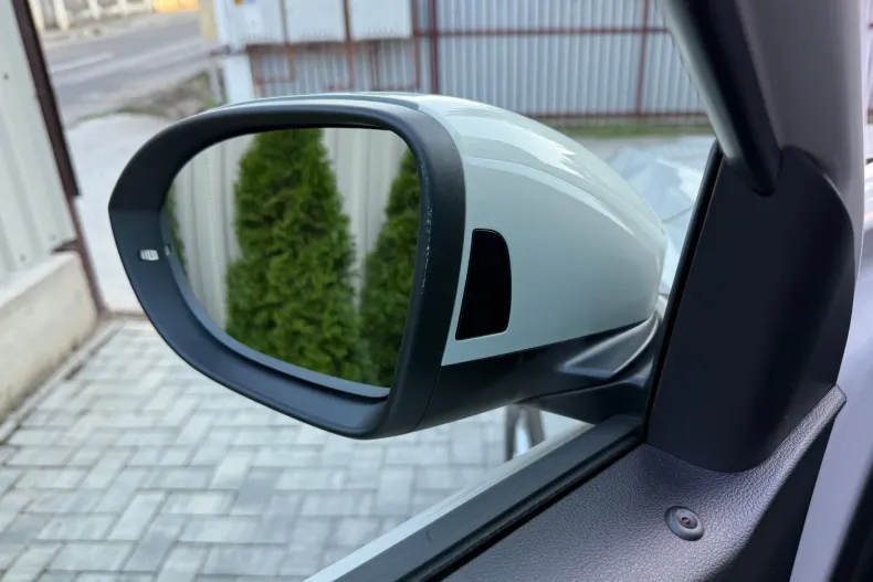 Volkswagen T-Roc din 2022 cu 78.884 km - oferta VOL245692 - foto 19