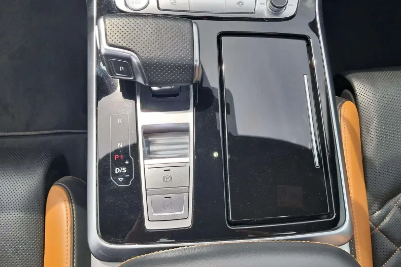 Audi Q7 din 2020 cu 141.000 km - oferta AUD245703 - foto 24
