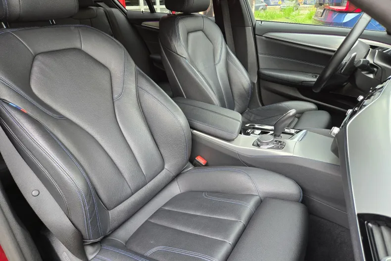 BMW 530 (Seria 5) din 2023 cu 66.100 km - oferta BMW245711 - foto 7