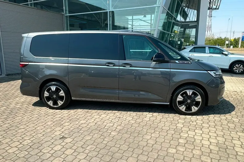Volkswagen Multivan din 2026 cu 2 km - oferta VOL245720 - foto 2