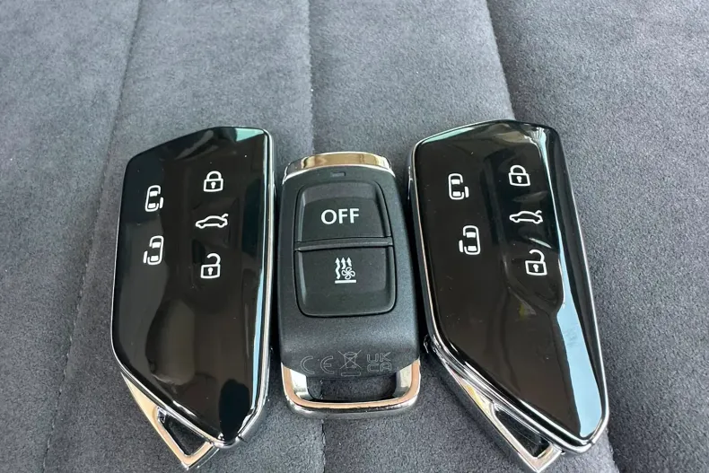 Volkswagen Multivan din 2026 cu 2 km - oferta VOL245720 - foto 11