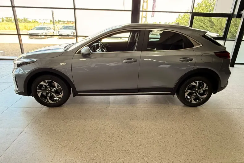 Kia XCeed din 2025 cu 1 km - oferta KIA245721 - foto 4
