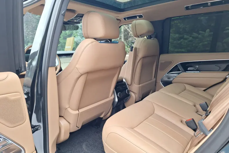 Land Rover Range Rover din 2025 cu 1 km - oferta LAN245726 - foto 10