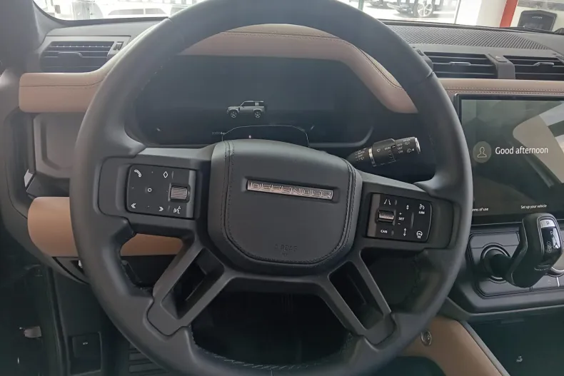 Land Rover Defender din 2025 cu 1 km - oferta LAN245730 - foto 8