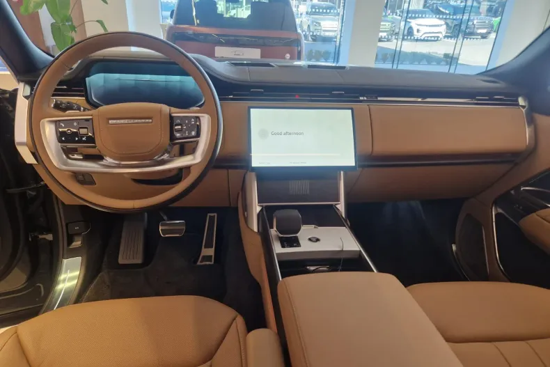 Land Rover Range Rover din 2025 cu 1 km - oferta LAN245732 - foto 3