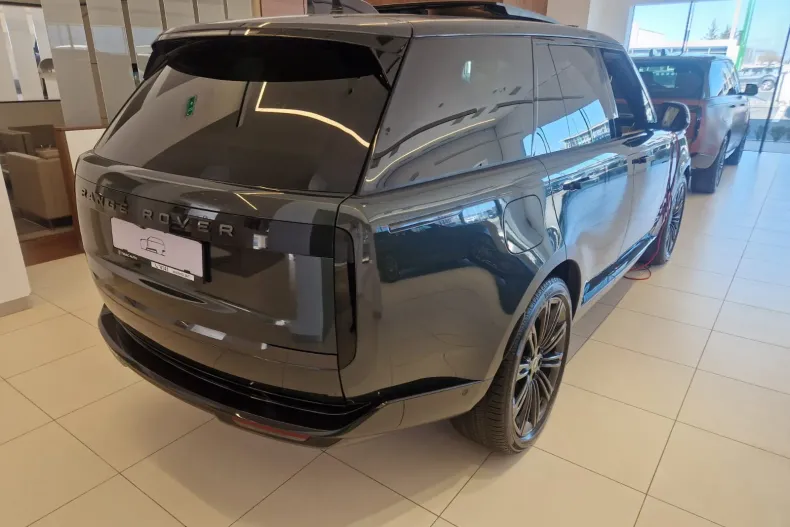 Land Rover Range Rover din 2025 cu 1 km - oferta LAN245732 - foto 8