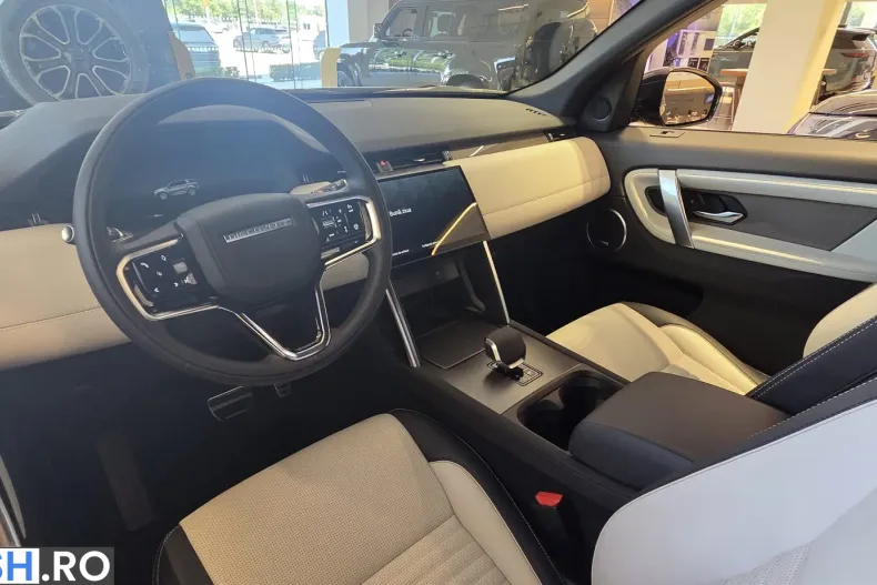 Land Rover Discovery Sport din 2025 cu 5 km - oferta LAN245736 - foto 10