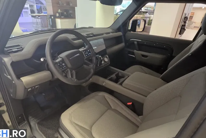 Land Rover Defender din 2026 cu 5 km - oferta LAN245737 - foto 11