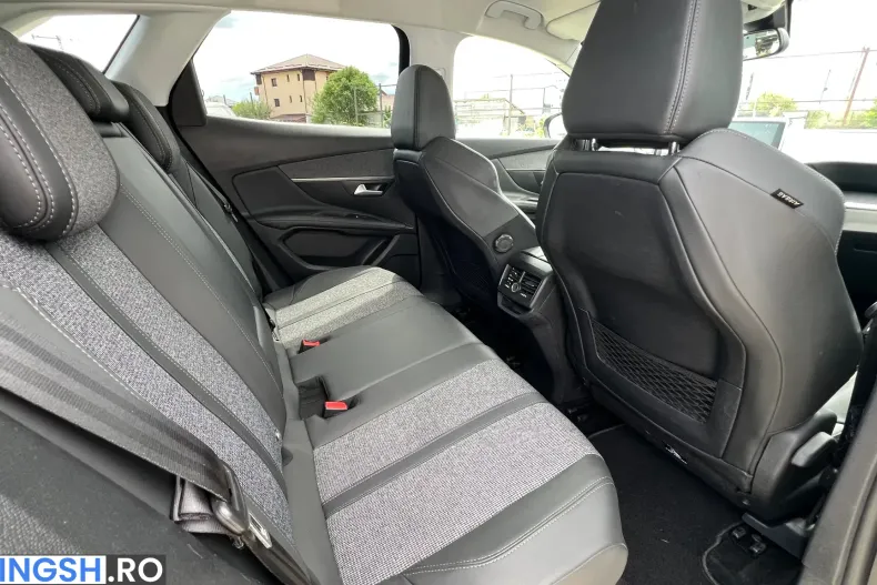 Peugeot 3008 din 2020 cu 82.000 km - oferta PEU245747 - foto 8