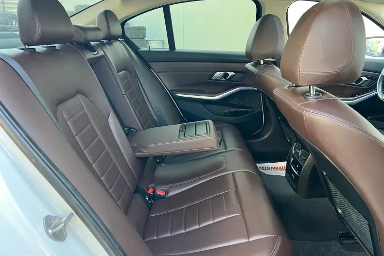 BMW 320 (Seria 3) din 2021 cu 162.000 km - oferta BMW245748 - foto 7