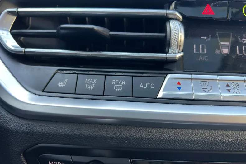 BMW 320 (Seria 3) din 2021 cu 162.000 km - oferta BMW245748 - foto 23
