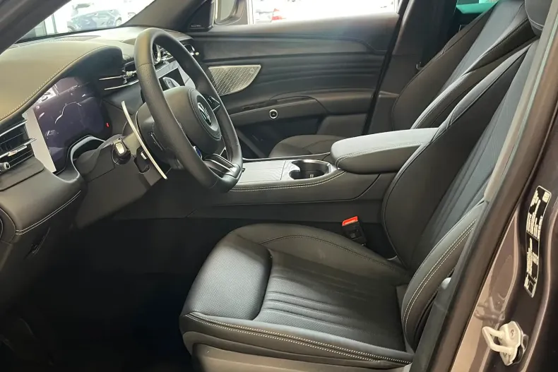 Maserati Grecale din 2026 cu 1 km - oferta MAS245749 - foto 10