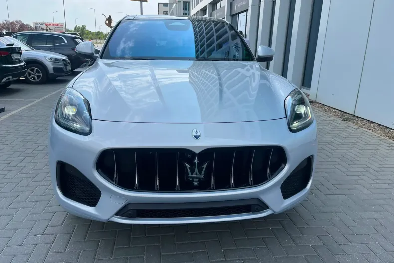 Maserati Grecale din 2026 cu 1 km - oferta MAS245750 - foto 2
