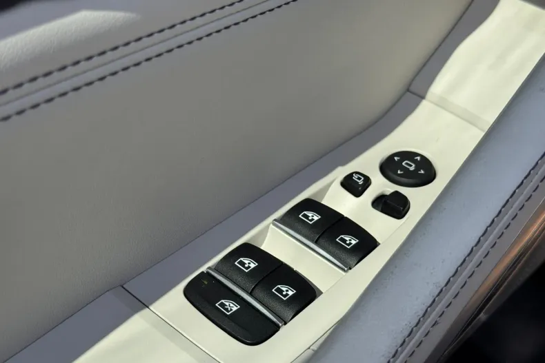 BMW X6 (Seria X) din 2022 cu 42.967 km - oferta BMW245753 - foto 26