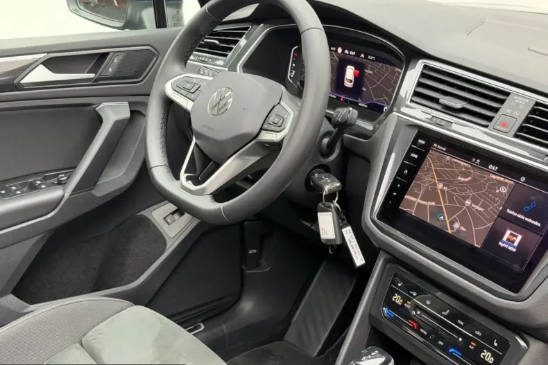 Volkswagen Tiguan din 2023 cu 65.000 km - oferta VOL245757 - foto 18