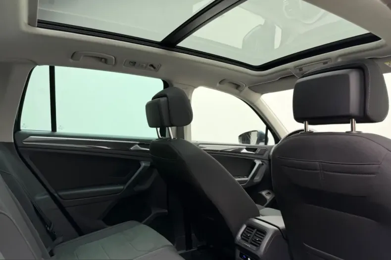 Volkswagen Tiguan din 2023 cu 65.000 km - oferta VOL245757 - foto 23