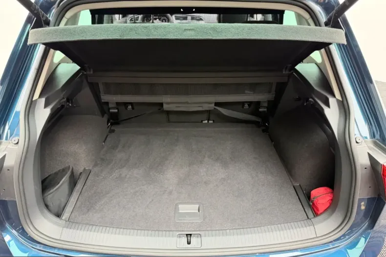Volkswagen Tiguan din 2023 cu 65.000 km - oferta VOL245757 - foto 24