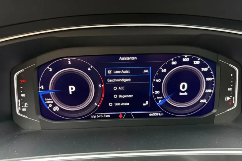 Volkswagen Tiguan din 2023 cu 65.000 km - oferta VOL245757 - foto 41