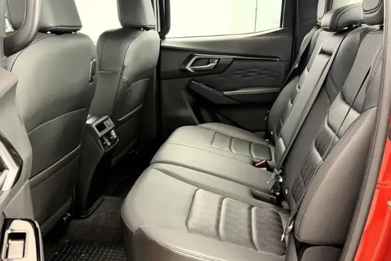 Isuzu D-Max din 2024 cu 10.000 km - oferta ISU245761 - foto 21