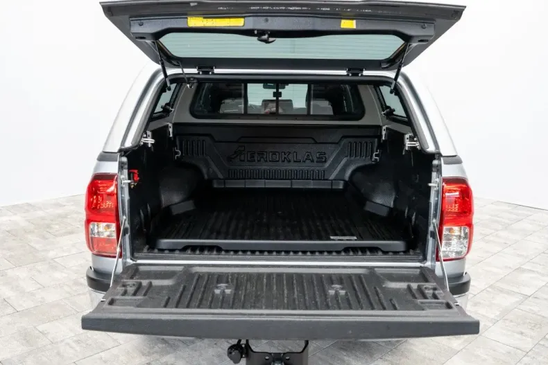 Toyota Hilux din 2025 cu 50.000 km - oferta TOY245762 - foto 26