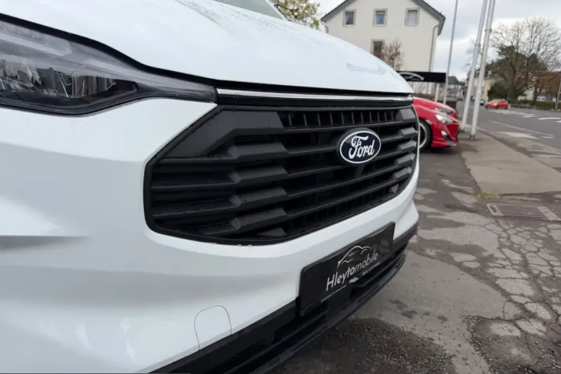Ford Transit din 2025 cu 10.790 km - oferta FOR245764 - foto 9