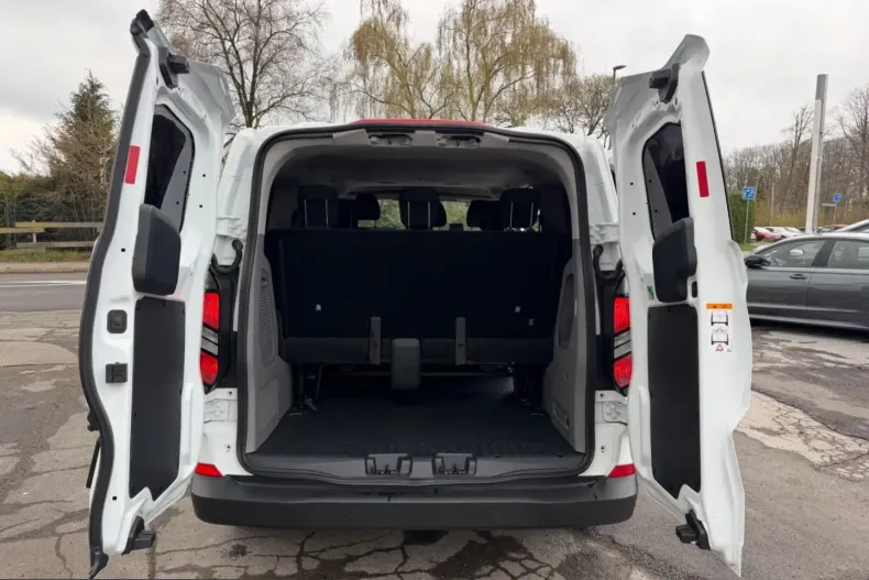 Ford Transit din 2025 cu 10.790 km - oferta FOR245764 - foto 18