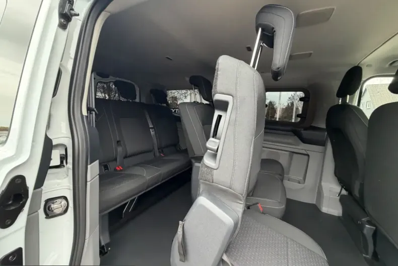 Ford Transit din 2025 cu 10.790 km - oferta FOR245764 - foto 24