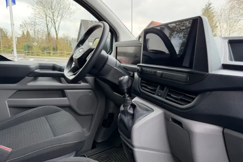 Ford Transit din 2025 cu 10.790 km - oferta FOR245764 - foto 25
