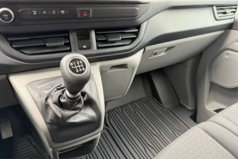 Ford Transit din 2025 cu 10.790 km - oferta FOR245764 - foto 35