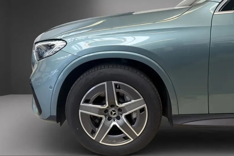 Mercedes-Benz GLC 400 (Clasa GLC) din 2024 cu 6.039 km - oferta MER245772 - foto 10