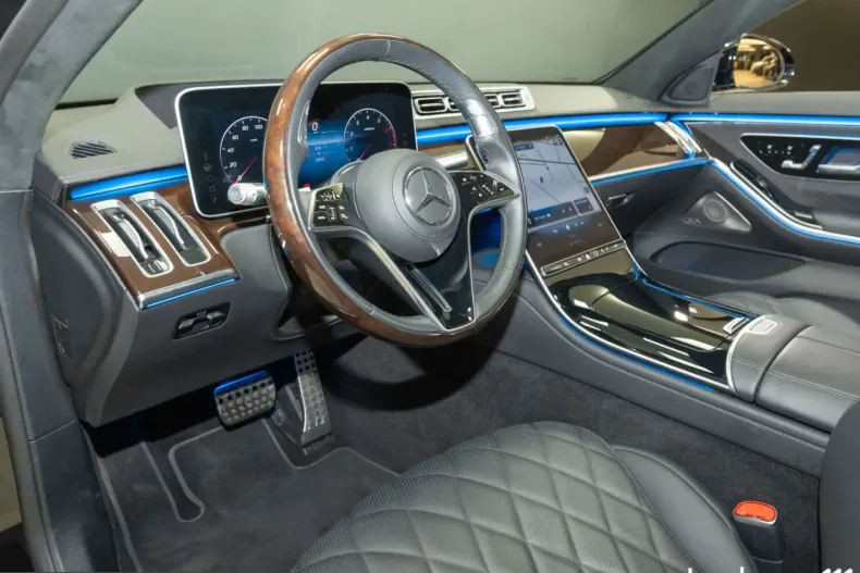 Mercedes-Benz S 450 (Clasa S) din 2025 cu 16.551 km - oferta MER245782 - foto 10